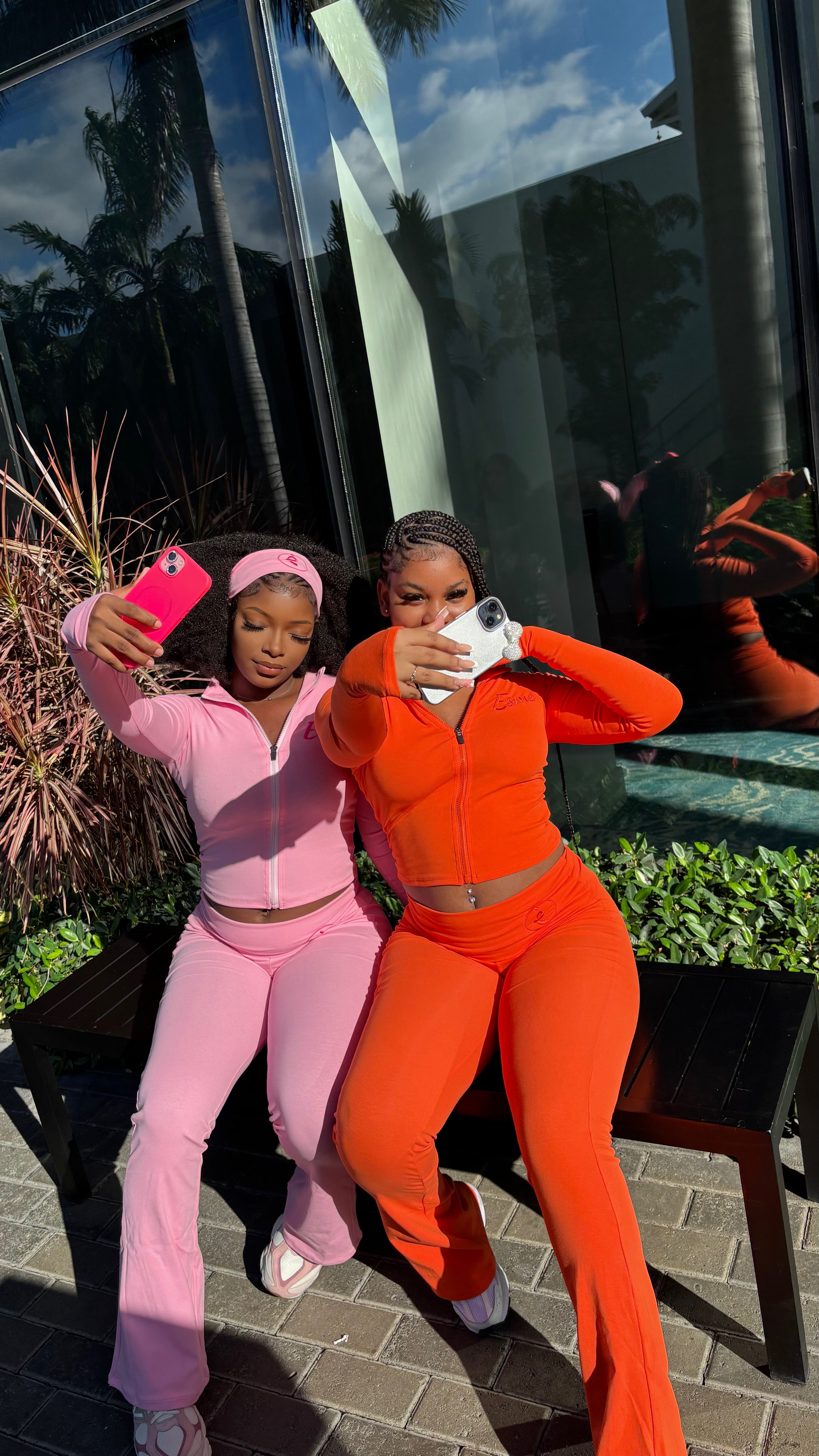 Silhouette collection